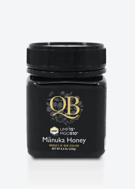 Miel de Manuka UMF 15 MGO 510 NZQueenBee 250g fond blanc